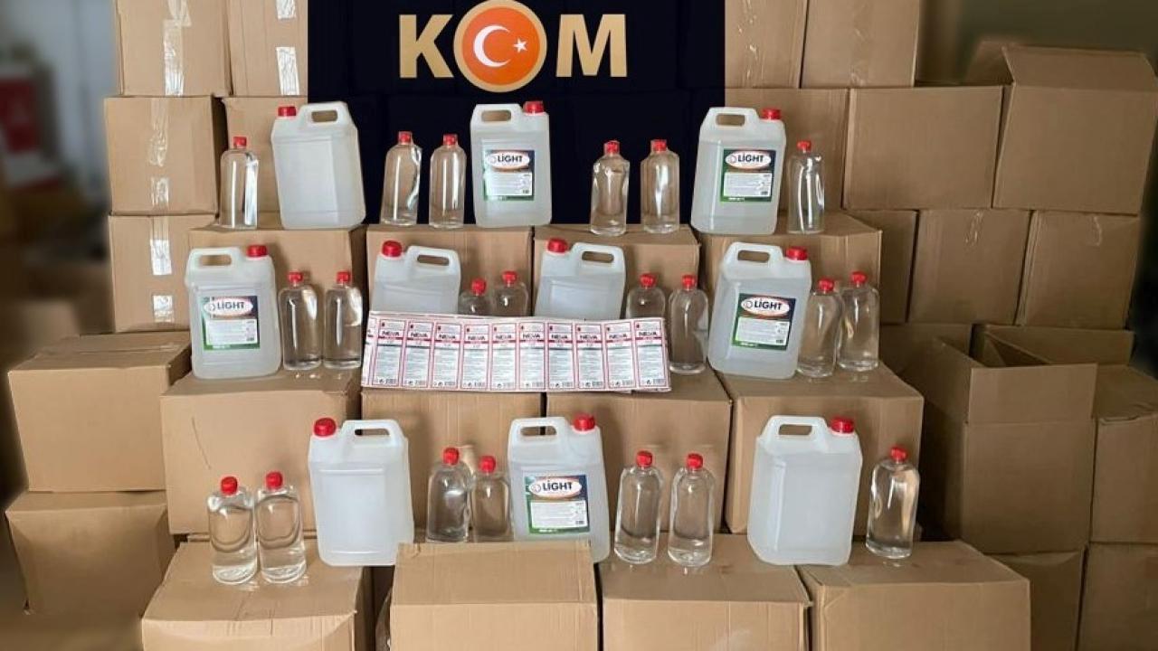 Kocaeli’de 4 ton 225 litre etil alkol ele geçirildi