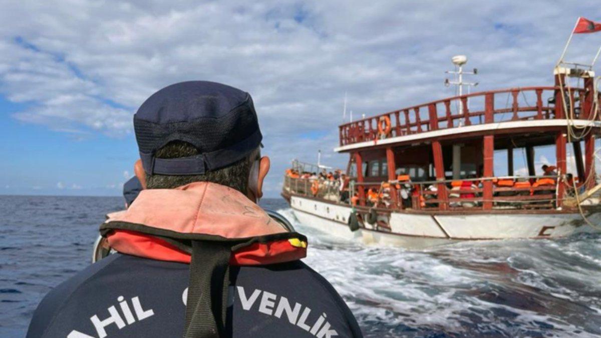 Muğla’da tur teknesi ile göçmen kaçakçılığı
