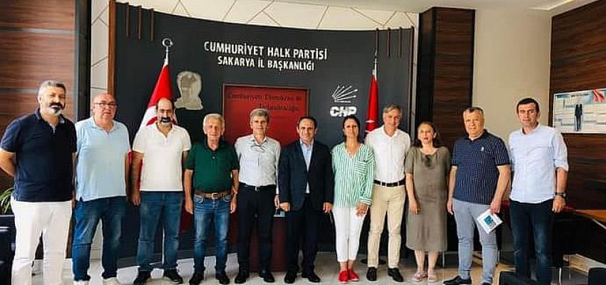 Trabzonlular Derneği Üyelerinden Lider Keleş’e İadeyi Ziyaret