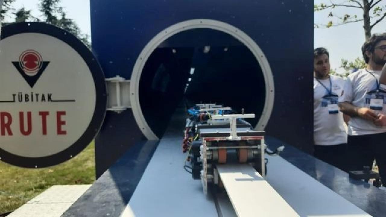 Uçaktan bile iki kat hızlı! TÜBİTAK yerli Hyperloop teknolojisi için yarış düzenliyor