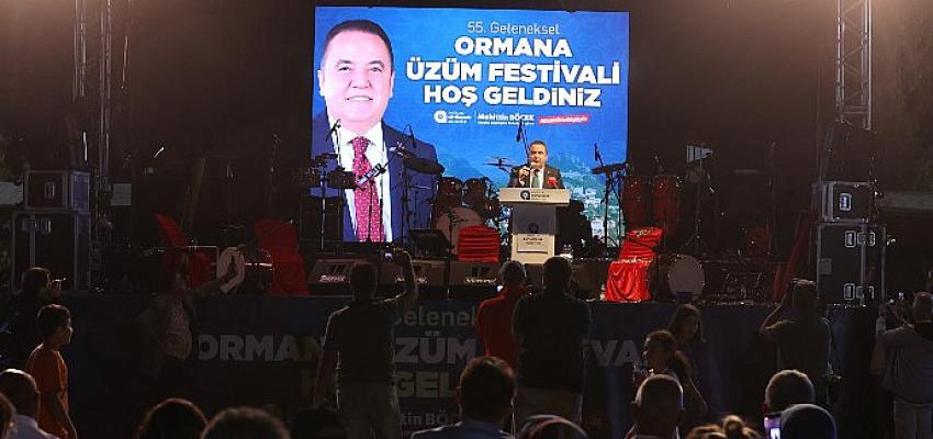 Başkan Böcek 55. Ormana Üzüm Festivali’ne katıldı