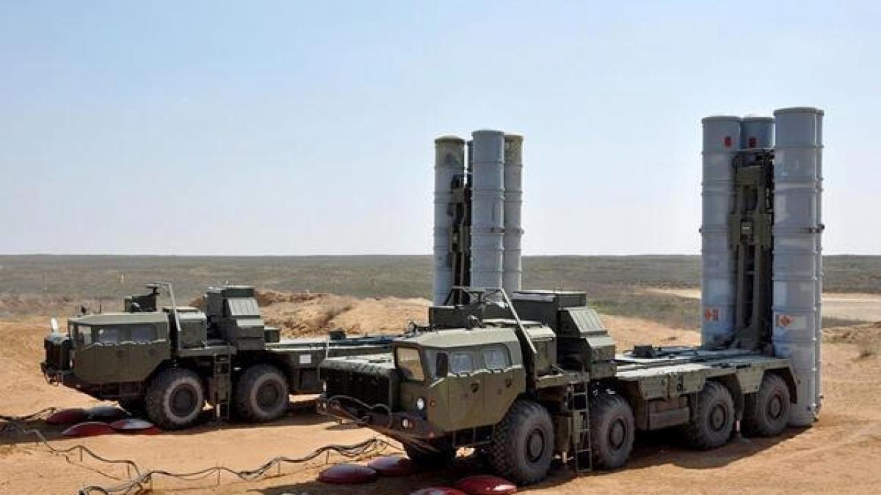 Rusya, Suriye’deki S-300’leri geri çekip Kırım’a yerleştirdi