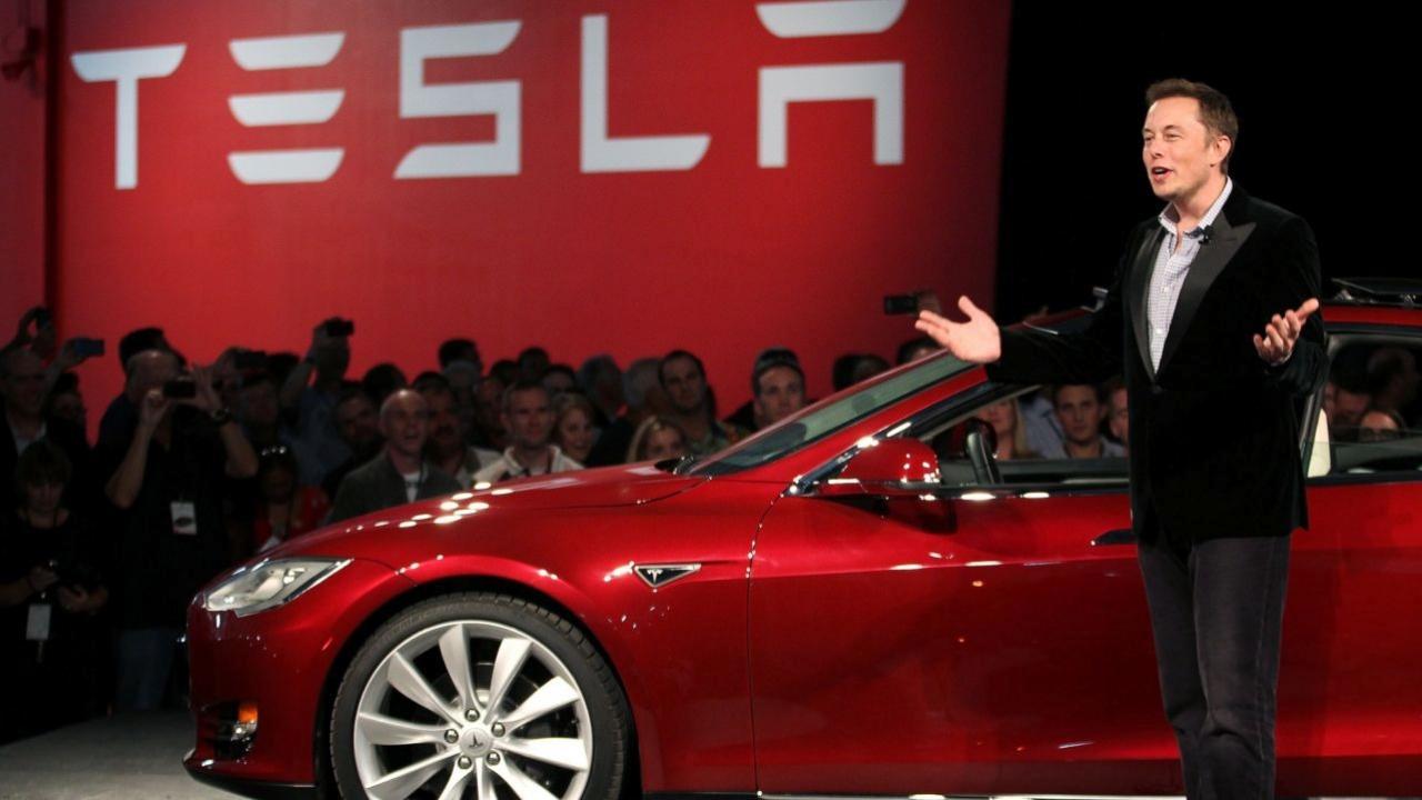 Tesla sahipleri açlık grevi başlattı