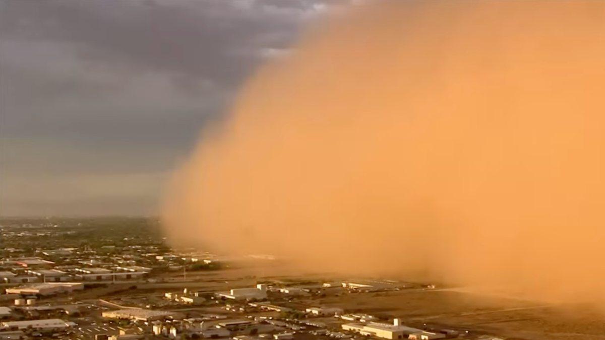 Arizona’yı kum fırtınası vurdu