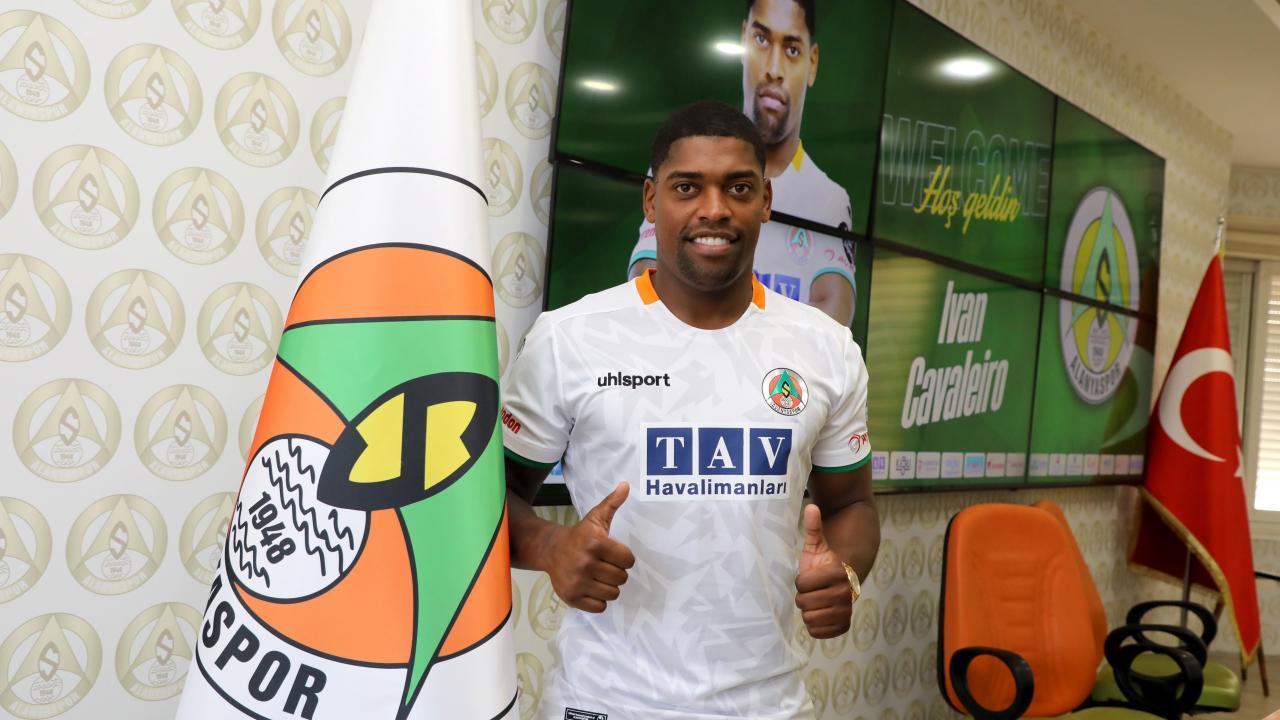 Alanyaspor, Ivan Cavaleiro’yu kadrosuna kattı!