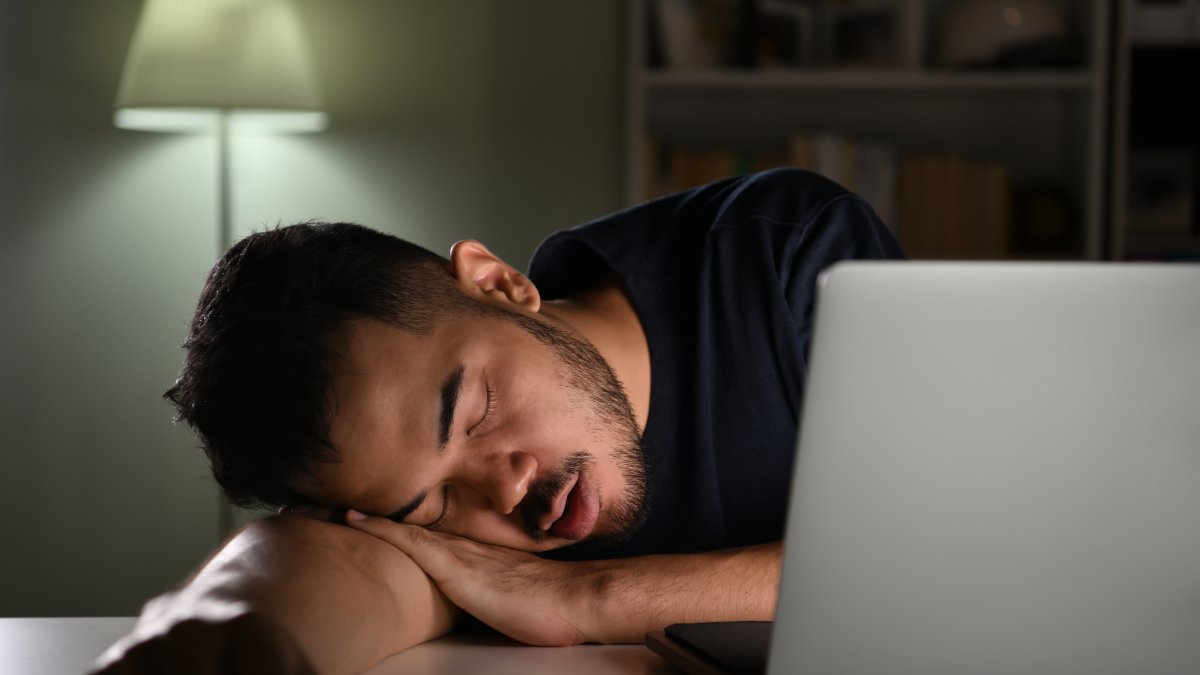 Daima yorgun hissediyorsanız bu 9 hastalığa DİKKAT!