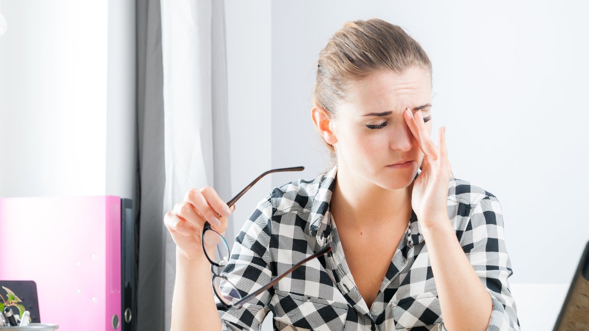 Göz seğirmesine neden olan 6 sıhhat sorunu