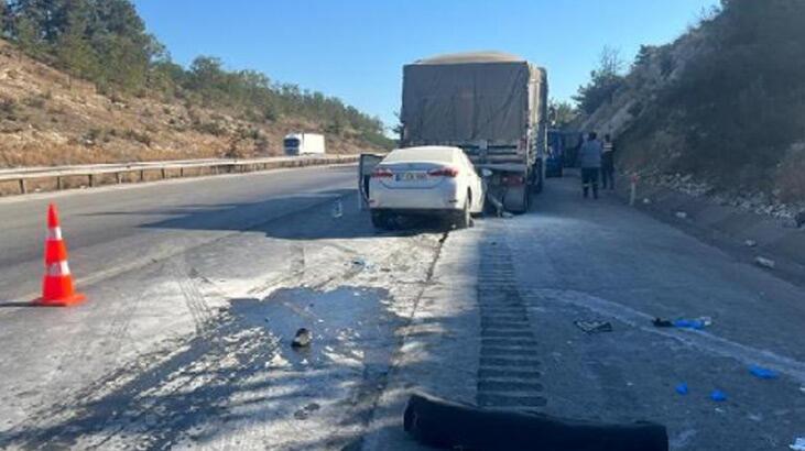 TIR’a arkadan çarpan otomobildeki çift hayatını kaybetti